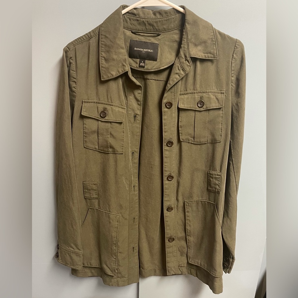 Olive green over shirt (coat)